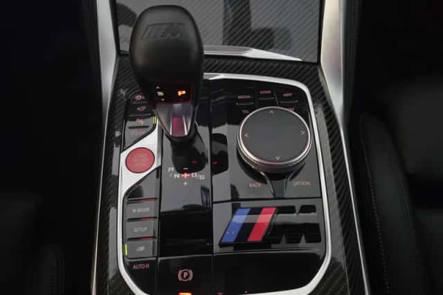 BMW M3 (2023) thumbnail 6