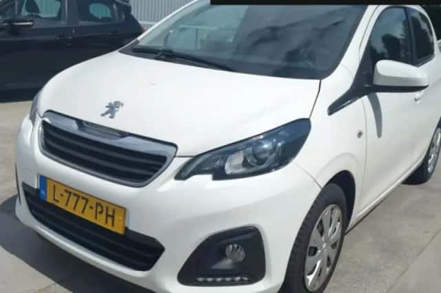 Peugeot 108 (2021) thumbnail 1