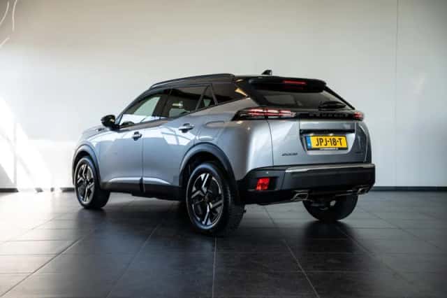 Peugeot 2008 (2025) thumbnail 4