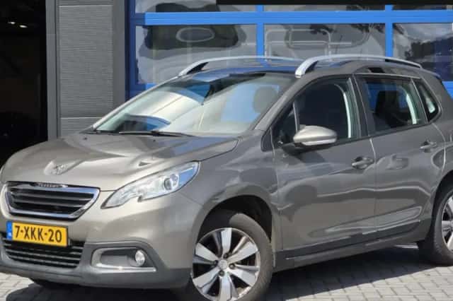 Peugeot 2008 (2008) thumbnail 1