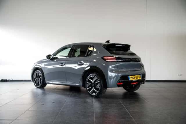 Peugeot 208 (2025) thumbnail 4