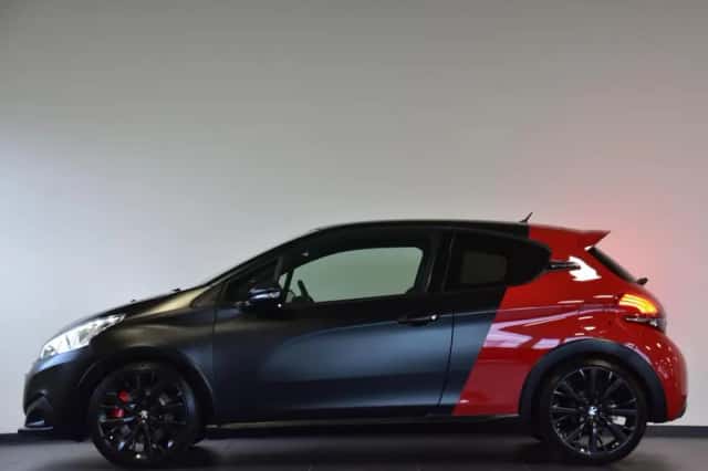 Peugeot 208 (2018) thumbnail 3