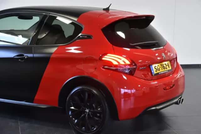 Peugeot 208 (2018) thumbnail 5