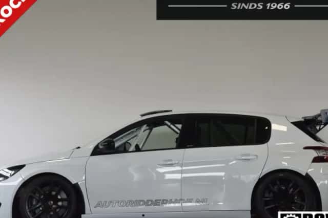 Peugeot 308 (2023) thumbnail 1