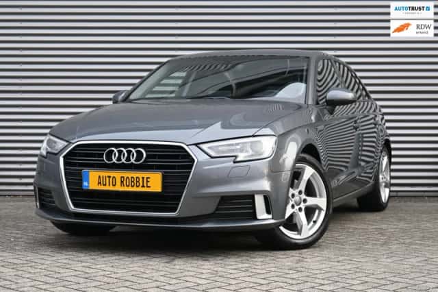 Audi A3 (2018) thumbnail 1