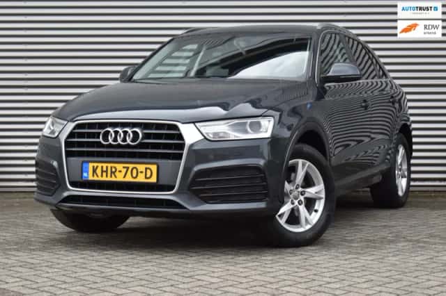 Audi Q3 (2018) thumbnail 2