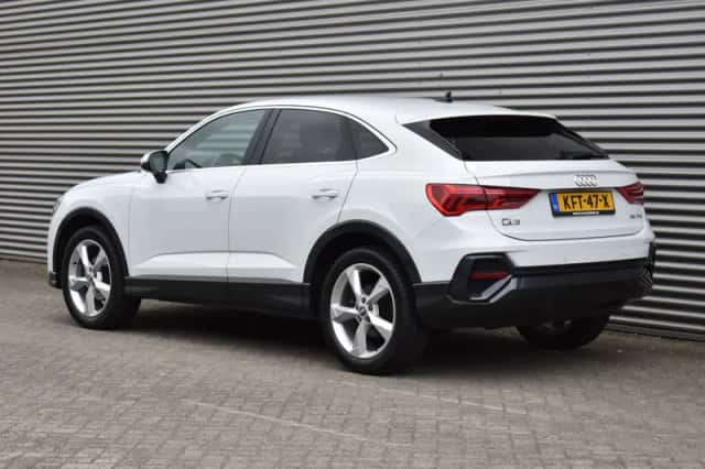 Audi Q3 (2019) thumbnail 6