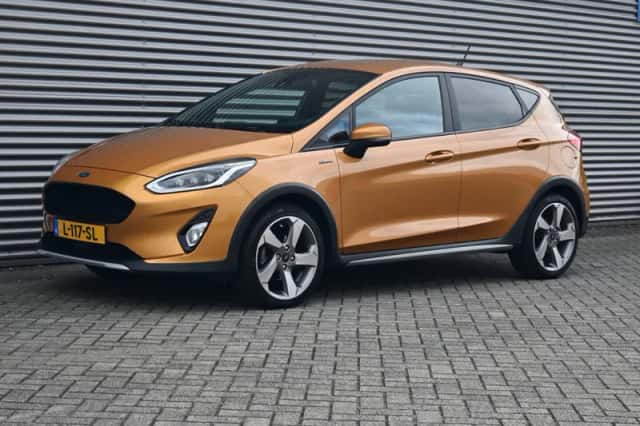 Ford Fiesta (2019) thumbnail 3