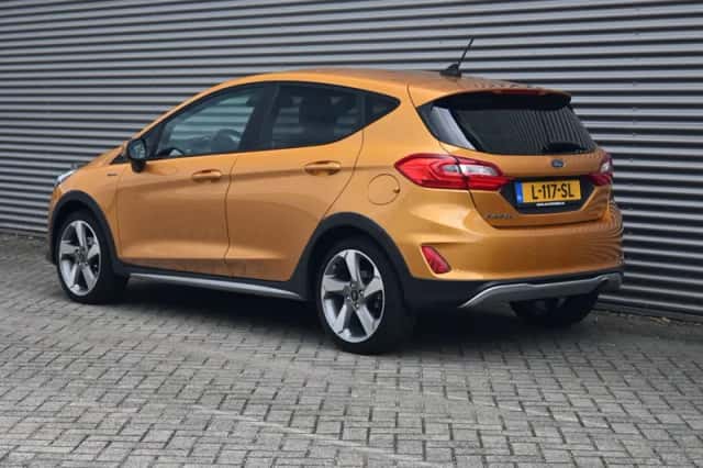 Ford Fiesta (2019) thumbnail 5