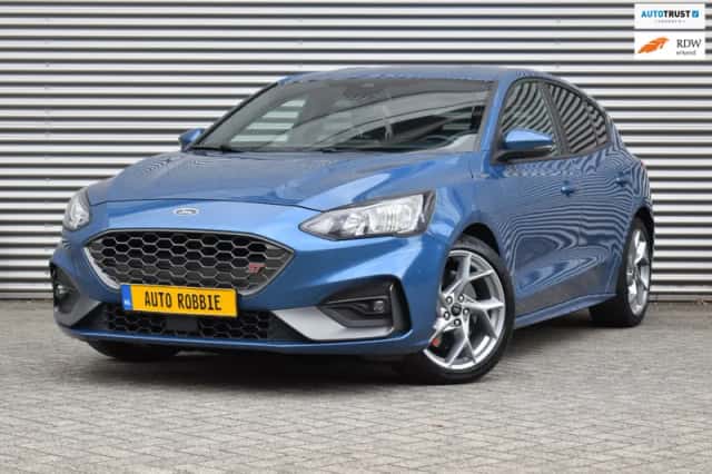Ford Focus (2020) thumbnail 1