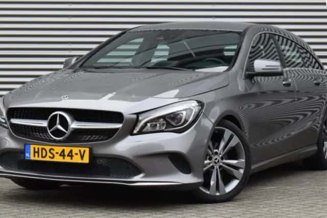 Mercedes-Benz CLA-Klasse (2018) thumbnail 1