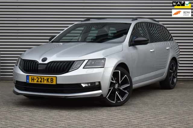 Škoda Octavia (2020) thumbnail 2