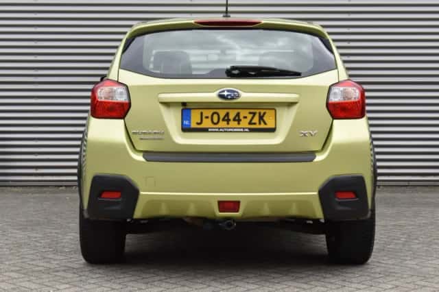 Subaru XV (2015) thumbnail 5