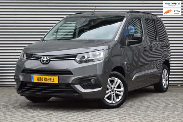 Toyota Proace (2024) thumbnail 2