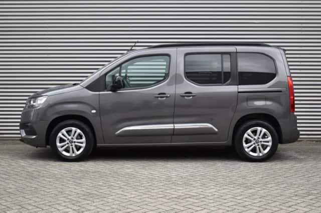 Toyota Proace (2024) thumbnail 4