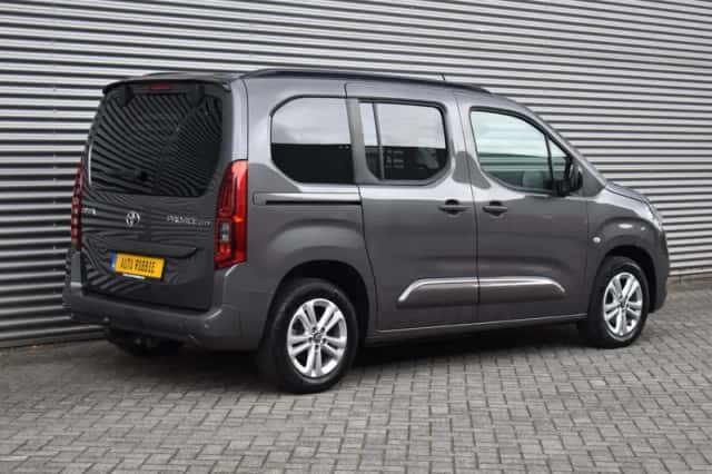 Toyota Proace (2024) thumbnail 6