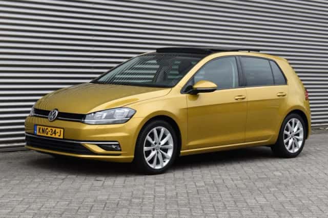 Volkswagen Golf (2018) thumbnail 4