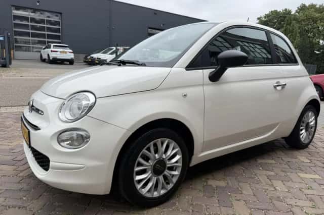 Fiat 500 (2020) thumbnail 4