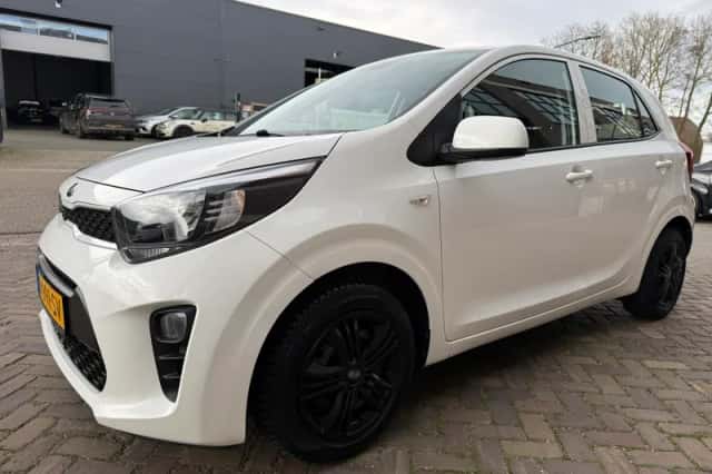 Kia Picanto (2020) thumbnail 5