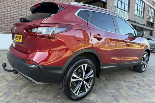 Nissan Qashqai (2021) thumbnail 2