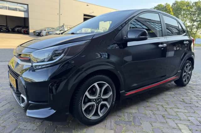 Kia Picanto (2021) thumbnail 5