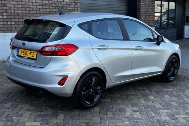 Ford Fiesta (2020) thumbnail 3