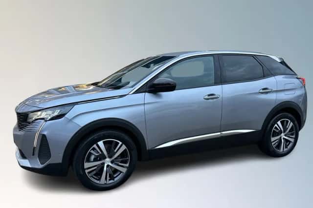 Peugeot 3008 (2024) thumbnail 1