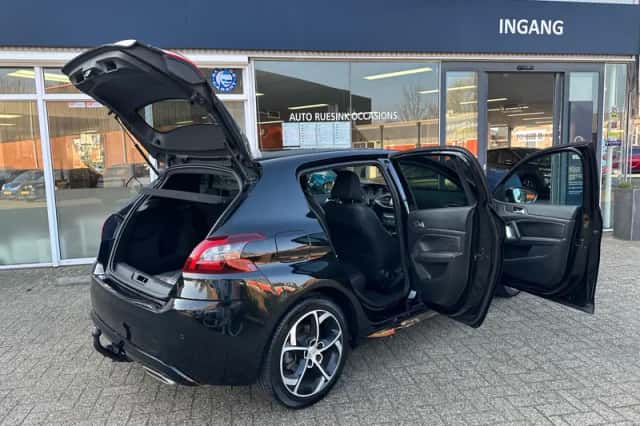 Peugeot 308 (2018) thumbnail 5