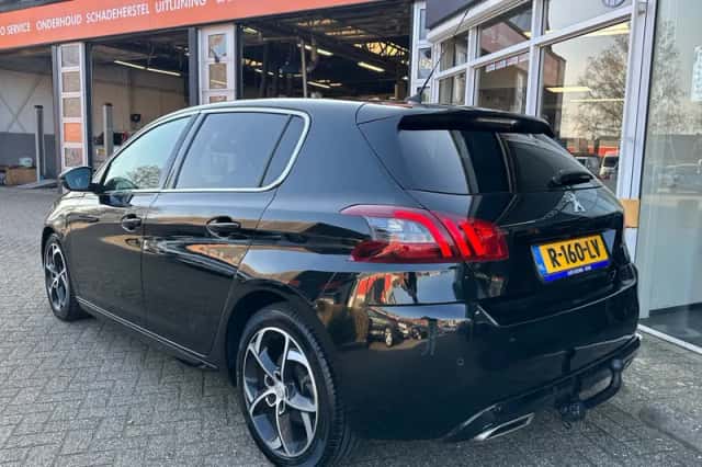 Peugeot 308 (2018) thumbnail 6