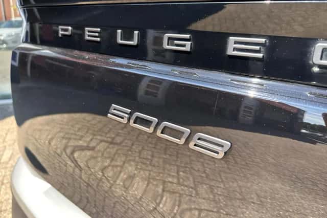 Peugeot 5008 (2025) thumbnail 3