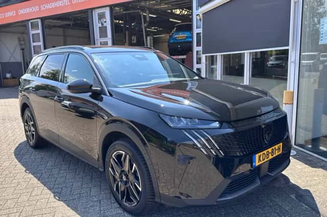 Peugeot 5008 (2025) thumbnail 6
