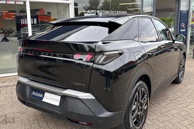 Peugeot 3008 (2025) thumbnail 4