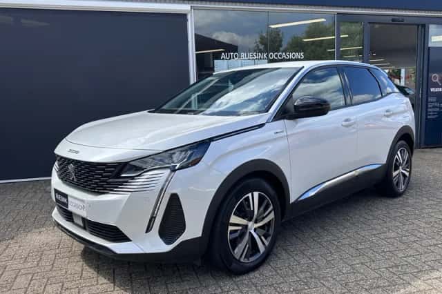 Peugeot 3008 (2022) thumbnail 5