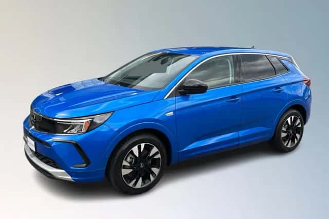 Opel Grandland (2023) thumbnail 1