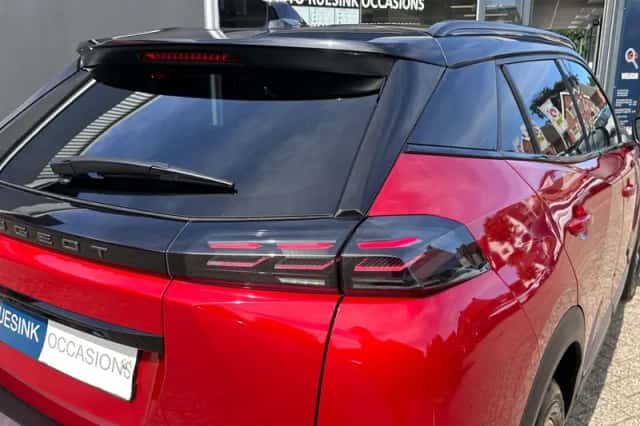 Peugeot 2008 (2025) thumbnail 3