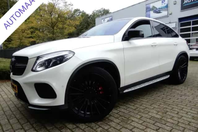 Mercedes-Benz GLE (2018) thumbnail 1