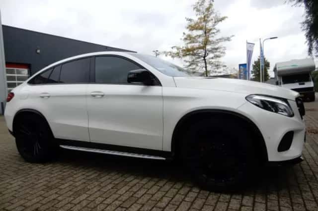 Mercedes-Benz GLE (2018) thumbnail 5