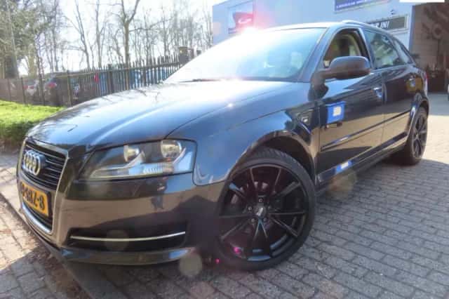 Audi A3 (2011) thumbnail 1