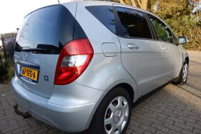Mercedes-Benz A-Klasse (2012) thumbnail 4