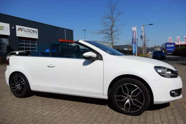 Volkswagen Golf (2012) thumbnail 6