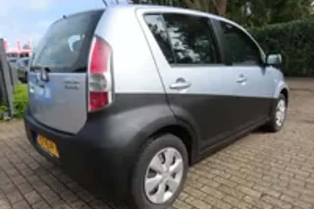Daihatsu Sirion (2009) thumbnail 5