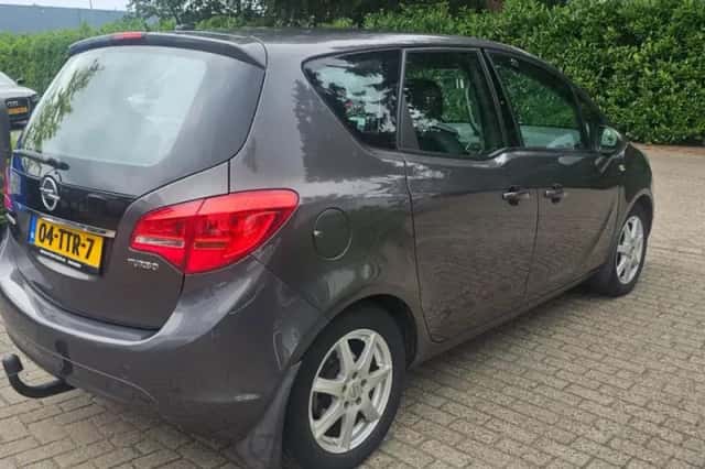 Opel Meriva (2012) thumbnail 4