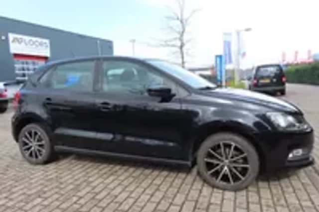 Volkswagen Polo (2015) thumbnail 6