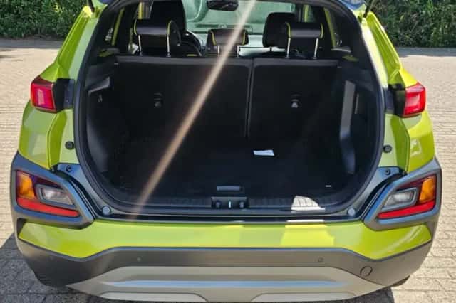 Hyundai Kona (2019) thumbnail 4