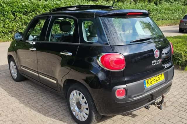 Fiat 500L (2016) thumbnail 2