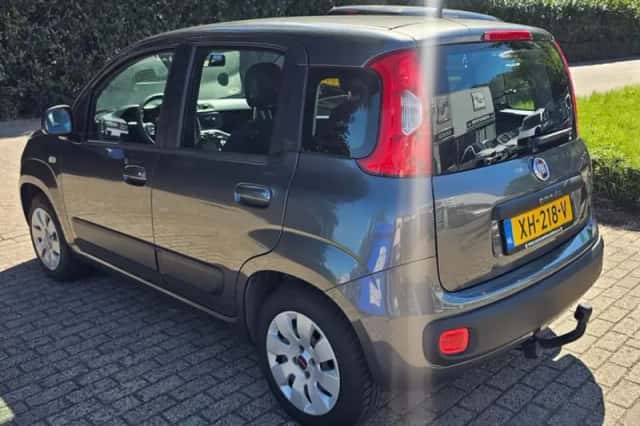 Fiat Panda (2018) thumbnail 2