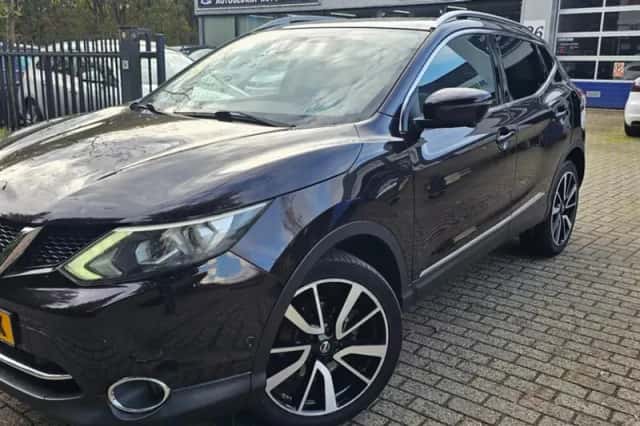 Nissan Qashqai (2016) thumbnail 1