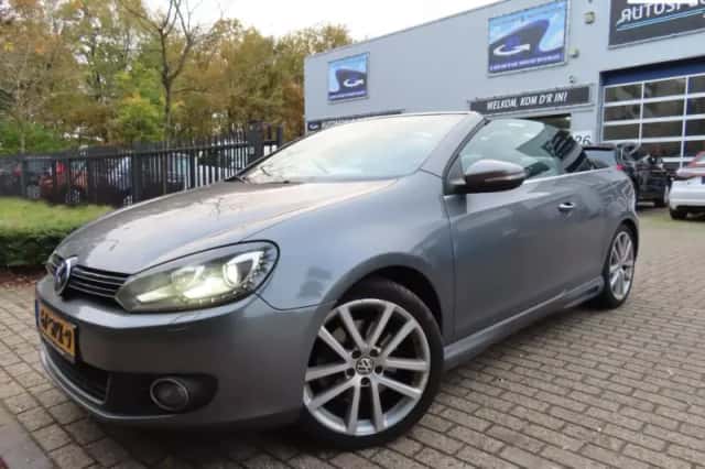 Volkswagen Golf (2011) thumbnail 1