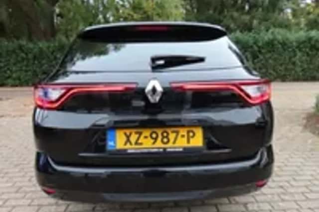 Renault Mégane (2019) thumbnail 3