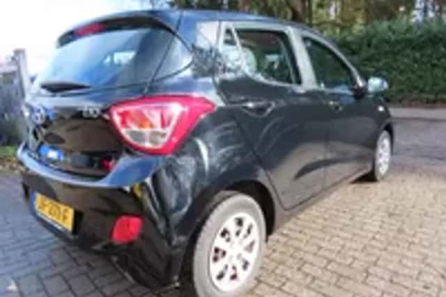 Hyundai i10 (2016) thumbnail 3
